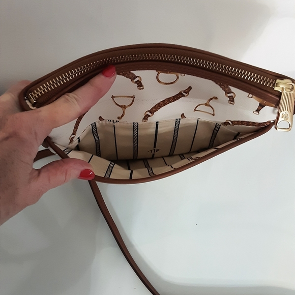 Laurent Ralph Lauren Equestrian Crossbody Bag - Picture 7 of 10